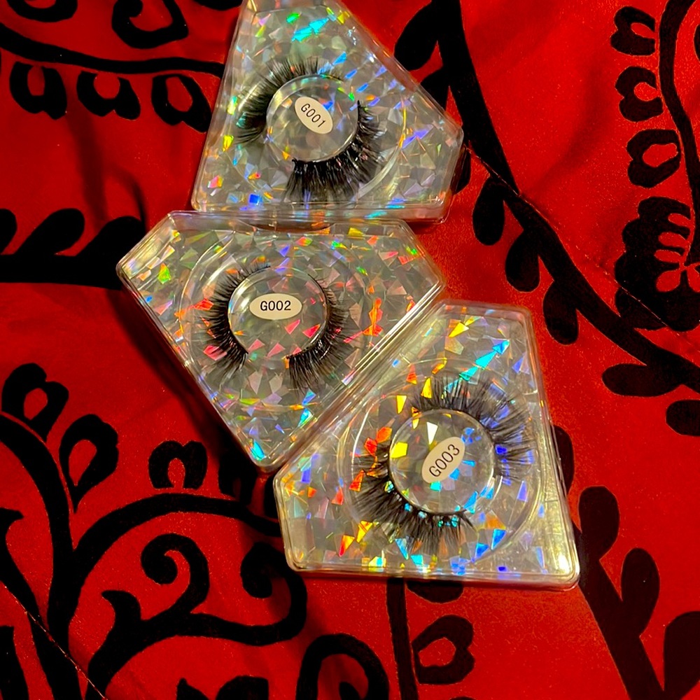 3 pack of lashes!! 🤩